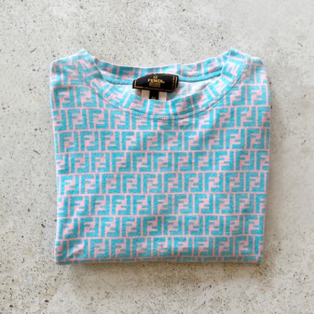 Vintage FENDI FF Logo T-Shirt Top Shirt